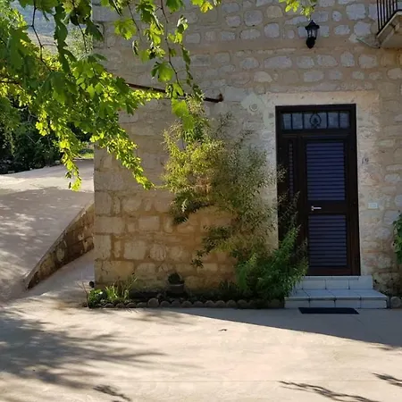 Casa vacanze Del Maestro Lenola